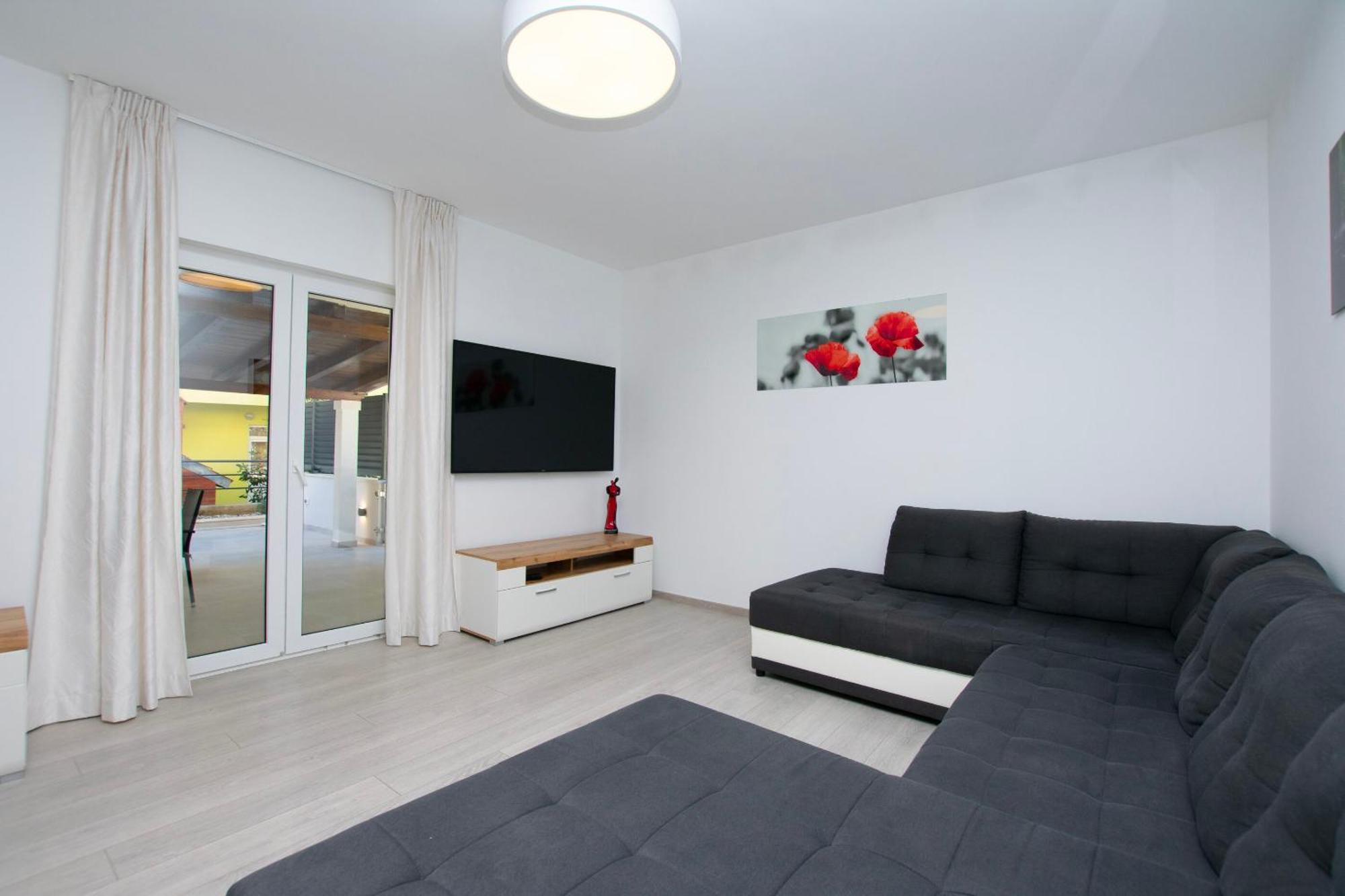 Apartment Dora Duće Eksteriør billede