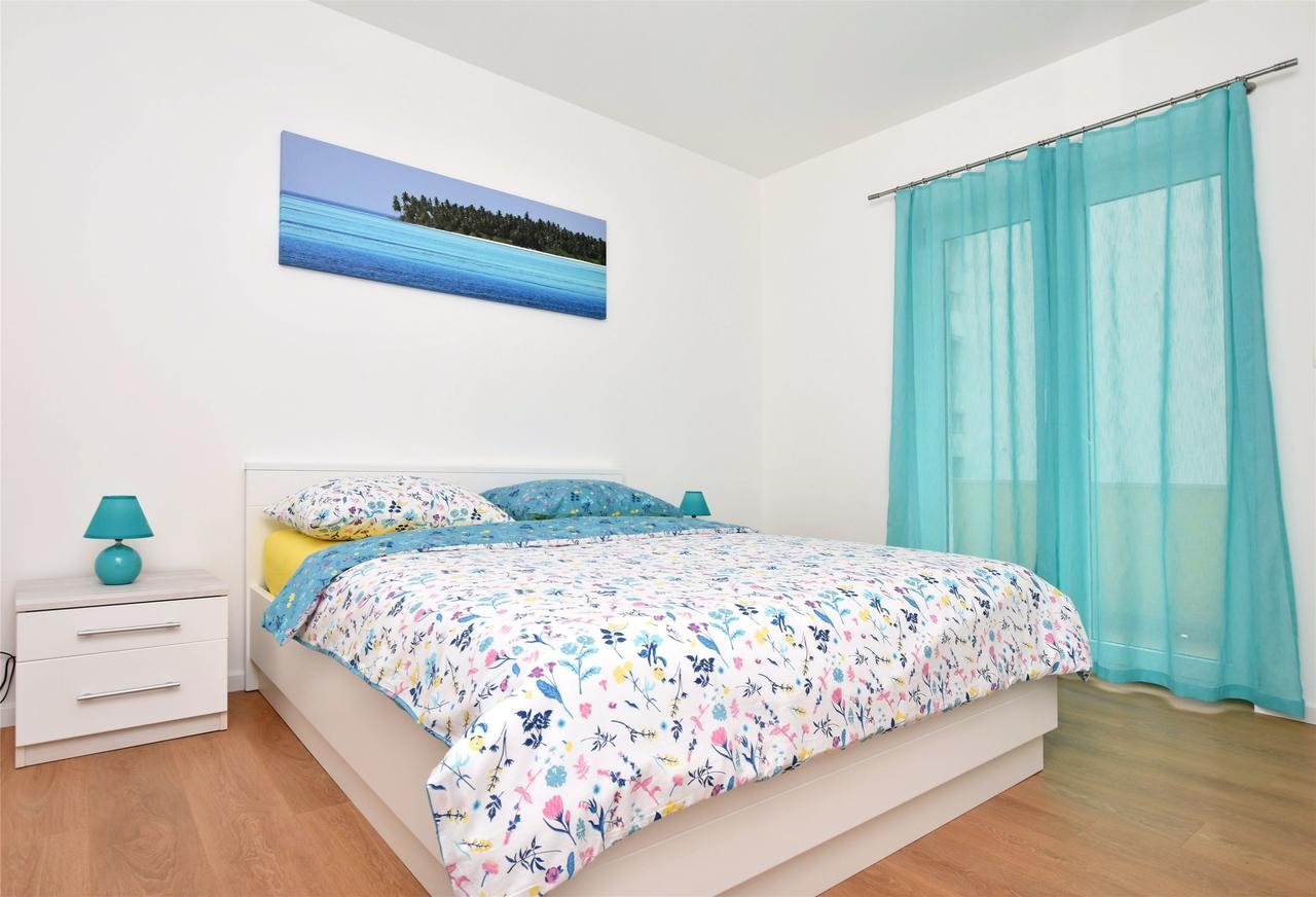 Apartment Dora Duće Eksteriør billede